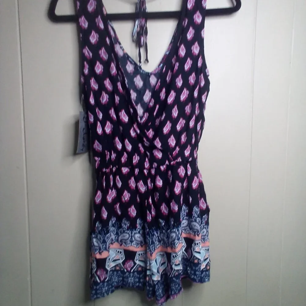 J For Justify Romper Shorts XS Sleeveless Open Back Patterned
